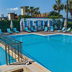 3* Otel Uras